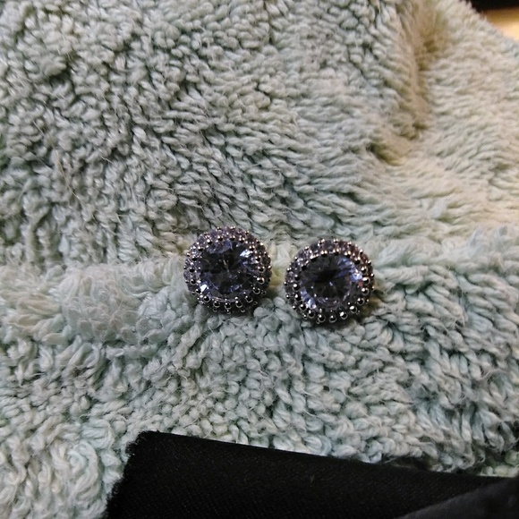 3c Flawless AAA CZ Post Earrings - Picture 4 of 4